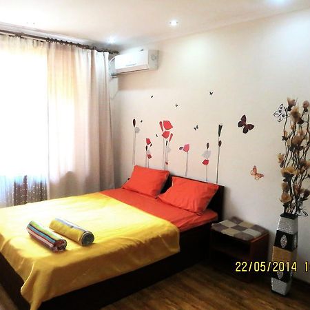 Best-Bishkekcity Apartment 3 Δωμάτιο φωτογραφία